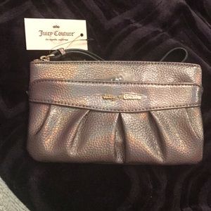 JUICY COUTURE CLUTCH